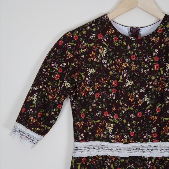 70’s Handmade Floral Dress - Picture 2 of 4